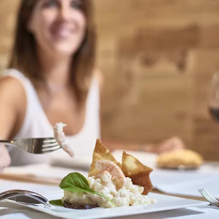 Boutique Parraga Siete 2*